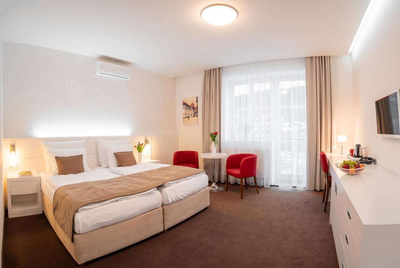 Hotel Vila Viola Luhačovice 외부 사진