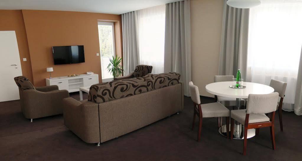 Hotel Vila Viola Luhačovice 외부 사진